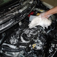 engine hand clean